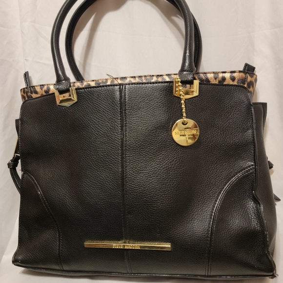 Steve Madden large expanding tote purse - Picture 2 of 5